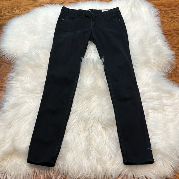 Rag & Bone Legging Jean in Black - Picture 2 of 6